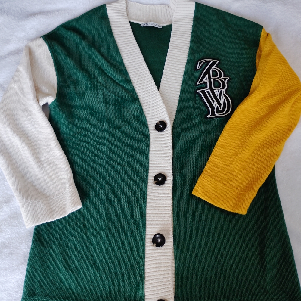 Zara Cream and Green Ribbed Women's Cardigan, Embroidered, Button Down